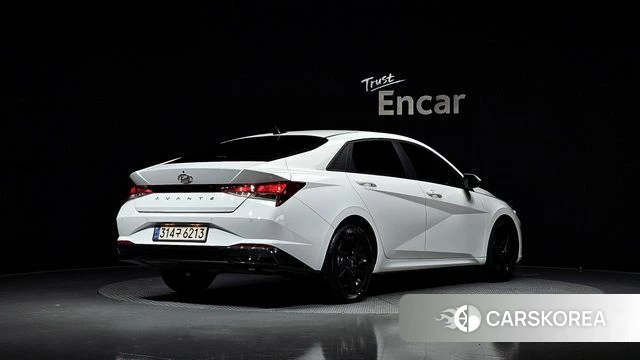 Hyundai Avante Hybrid (CN7) id 4388675 из Кореи 12