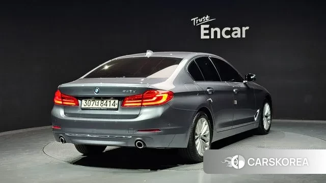 BMW 5 Series (G30) id 3778738 из Кореи 12