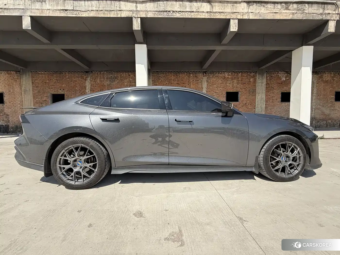 Chang'an Changan UNI-V 2024 Silver/gray из Китая, фото 6