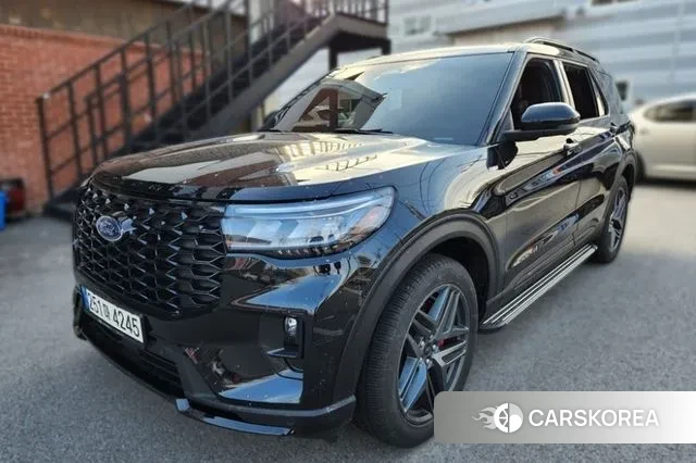 Ford Explorer 6th Generation 2024 Черный из Кореи, фото 5