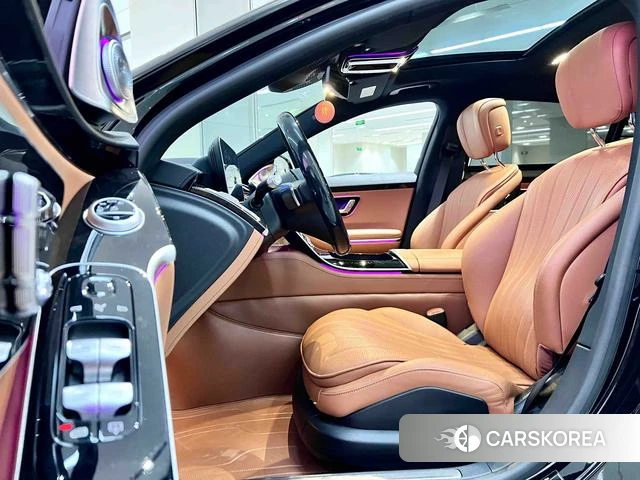 Mercedes-Benz S-class 2023 Черный из Китая, фото 2