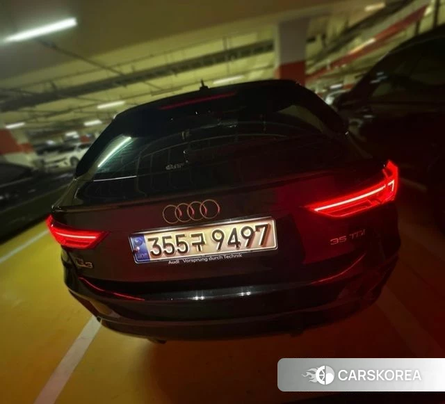 Audi Q3 (F3) 2023 Черный из Кореи, фото 2