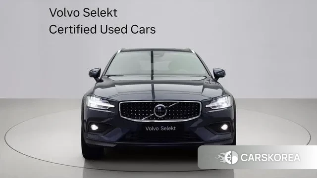 Volvo V60 Cross-Country 2nd Generation id 3634028 из Кореи 12