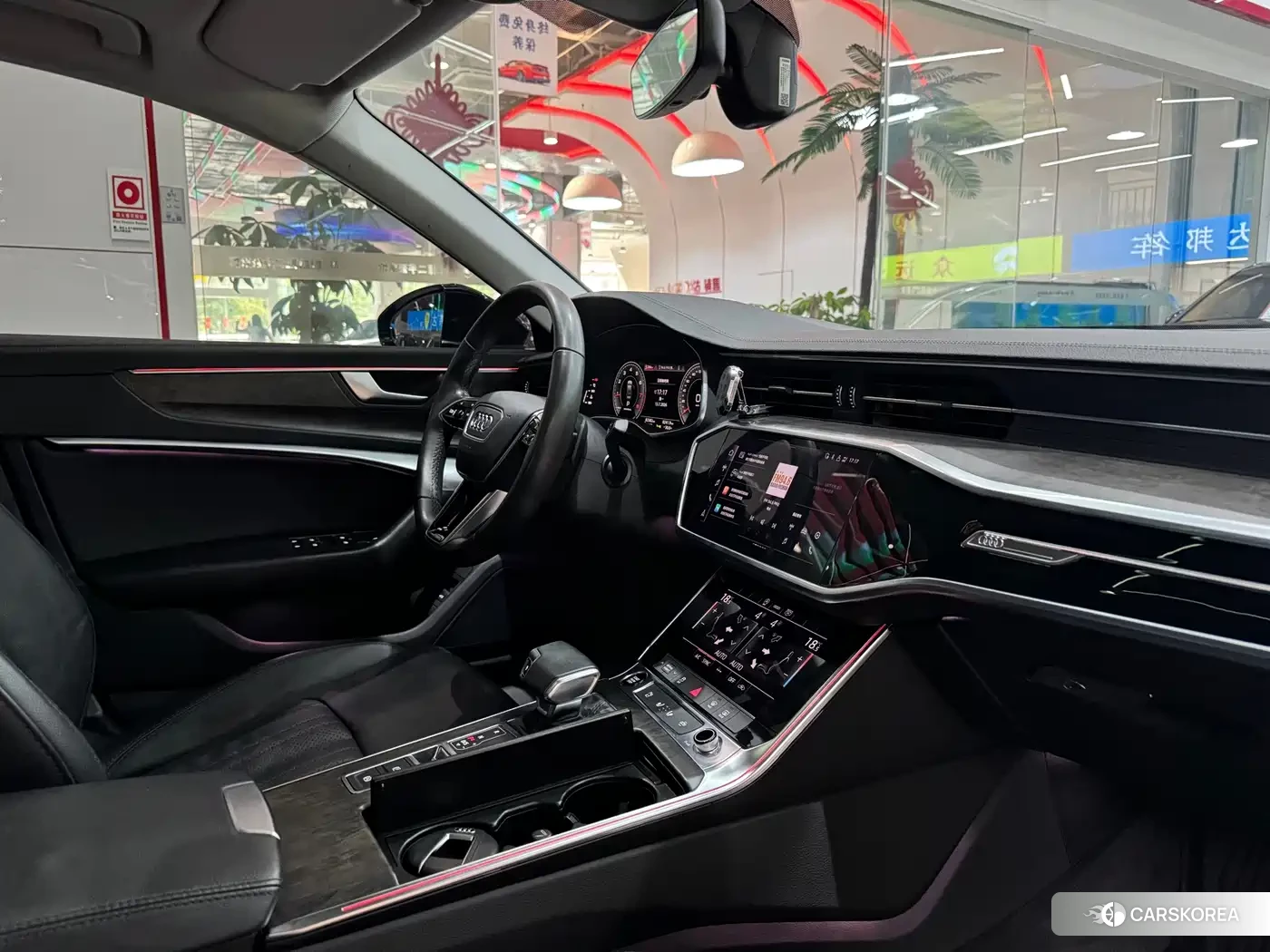 Audi A6L id 4629650 из Китая 9