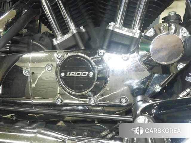 Engine photo