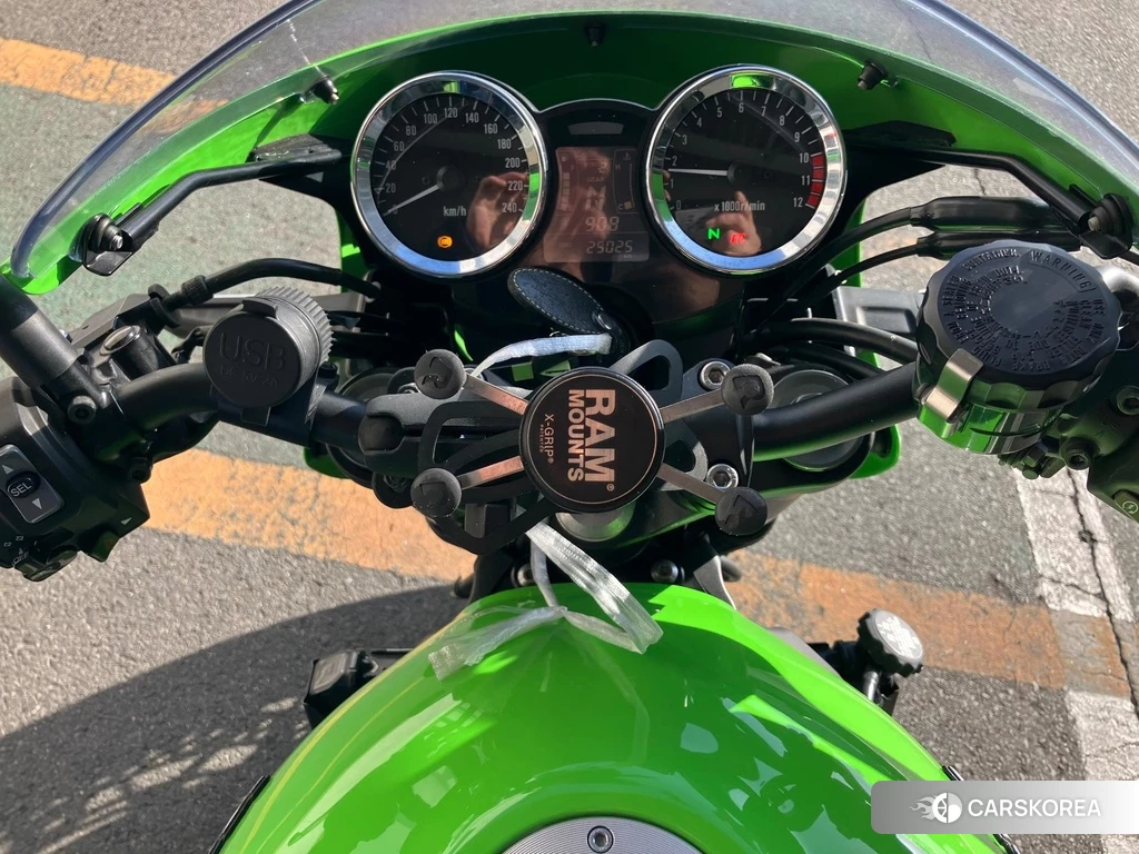 Проданный Kawasaki Z900RS CAFE 2019 из Японии, фото 2