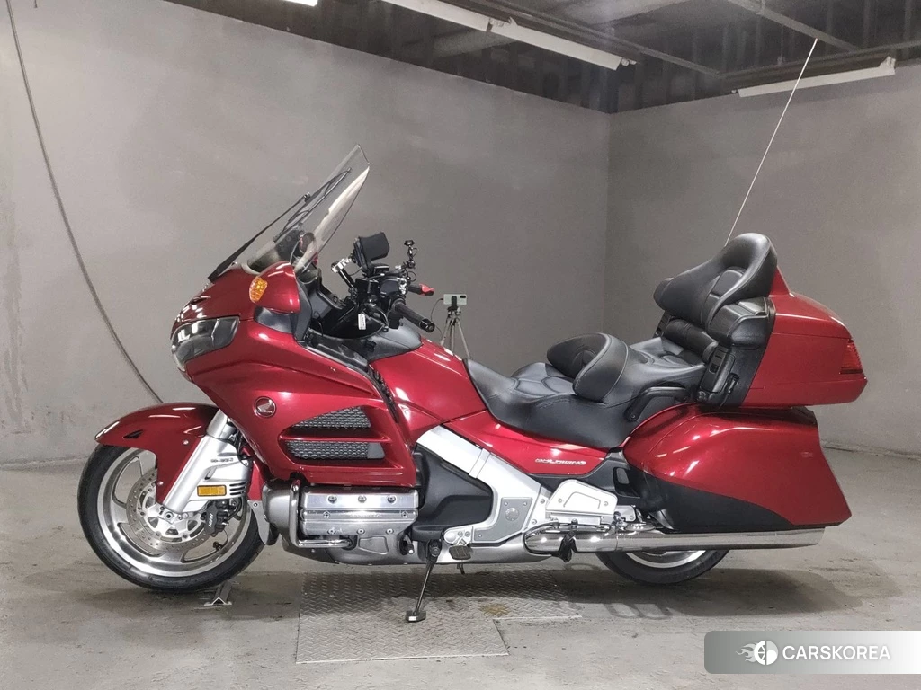Проданный Honda GL1800 2017 из Японии