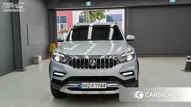 Ssangyong Rexton Sports Cannes 2021 Серебряный из Кореи, фото 4