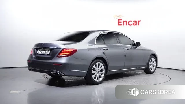 Mercedes-Benz E-Class W213 id 3018979 из Кореи 12
