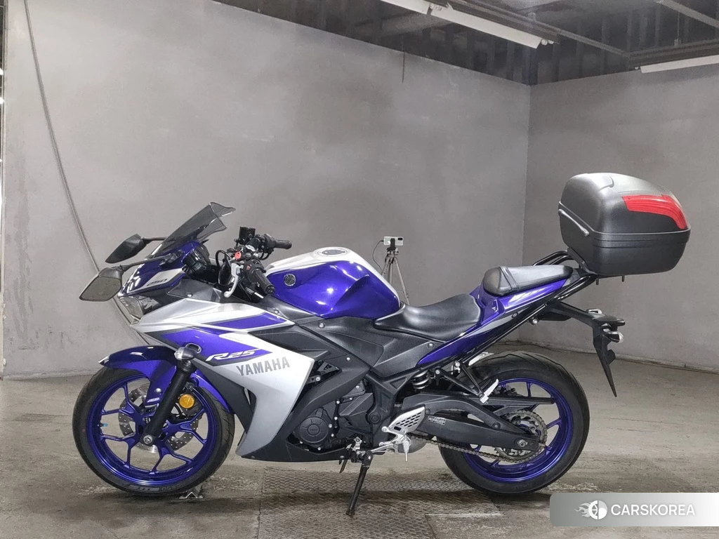 Проданный Yamaha YZF-R25 2015 из Японии