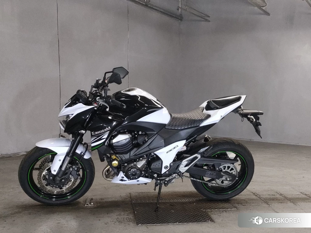 Проданный Kawasaki Z800 2015 из Японии