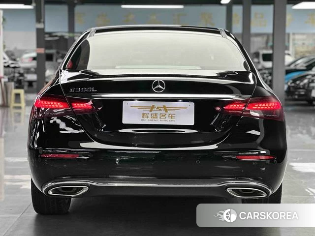Mercedes-Benz E-class 2023 Черный из Китая, фото 2