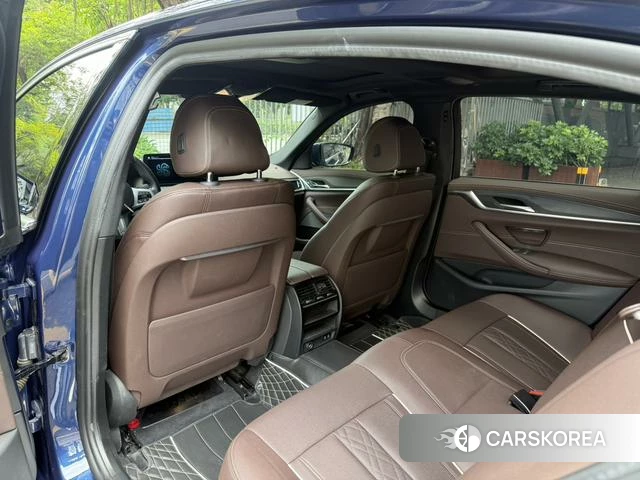 BMW 5 series PHEV 2021 Синий из Китая, фото 6