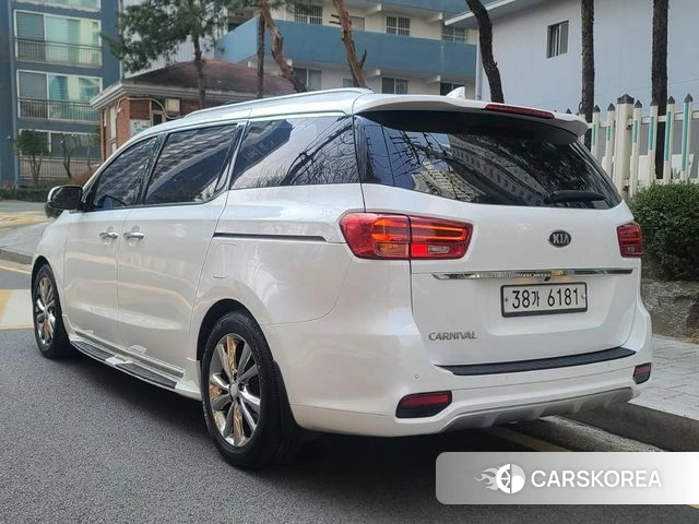 Kia The New Carnival id 3796128 из Кореи 12