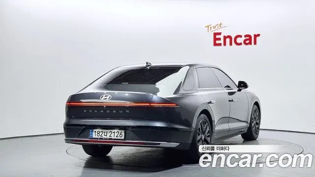 Hyundai Grandeur (GN7) id 2935067 из Кореи 12