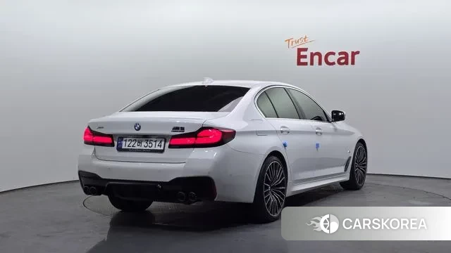 BMW 5 Series (G30) id 3751745 из Кореи 12