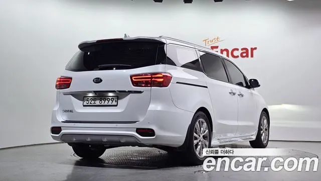 Kia The New Carnival id 2850453 из Кореи 12