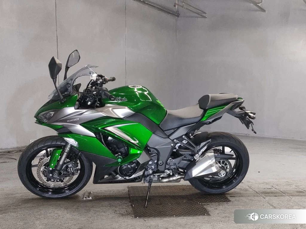 Проданный Kawasaki NINJA 1000 2018 из Японии, фото 2
