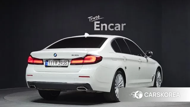 BMW 5 Series (G30) id 3649599 из Кореи 12