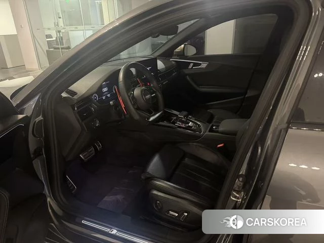 Audi A4L 2024 Темно-серый из Китая, фото 2
