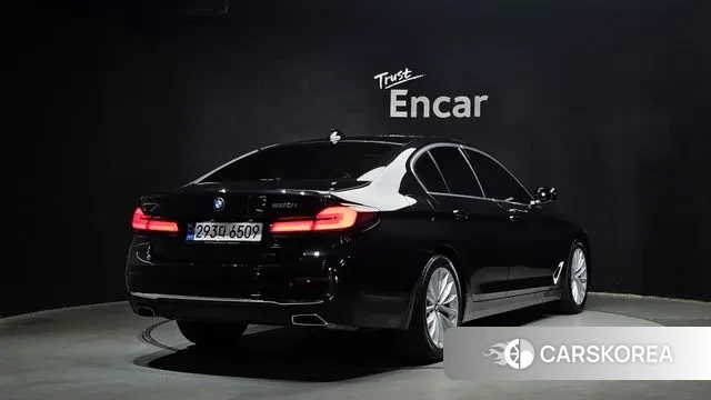 BMW 5 Series (G30) id 3388884 из Кореи 12