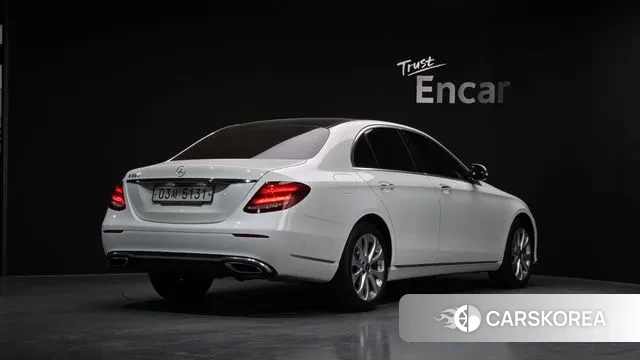 Mercedes-Benz E-Class W213 id 3396734 из Кореи 12