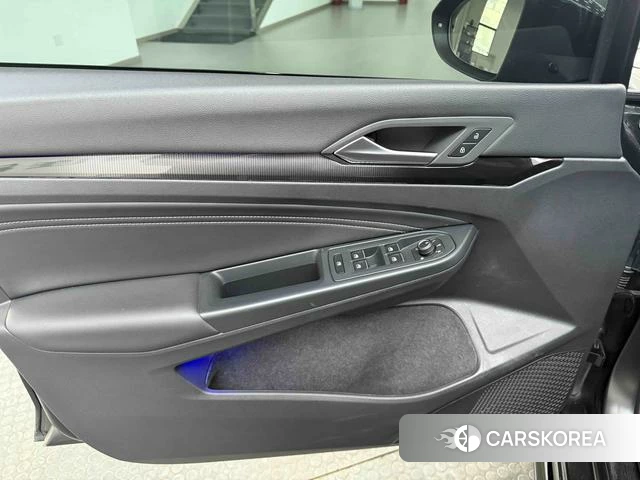 Volkswagen Golf id 4235926 из Китая 12