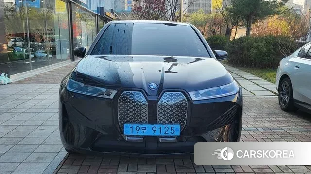 BMW iX 2023 Черный из Кореи, фото 2
