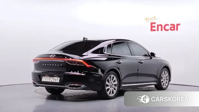 Hyundai The New Grandeur IG Hybrid id 3759723 из Кореи 12