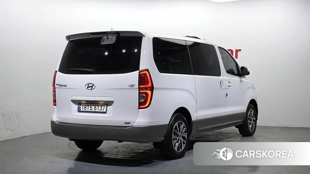 Hyundai The New Grand Starex id 3954862 из Кореи 12