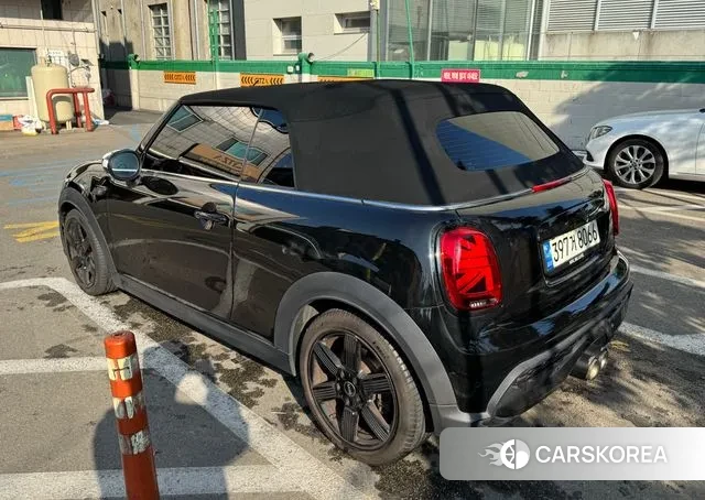 Mini Cooper S Convertible id 3712822 из Кореи 11
