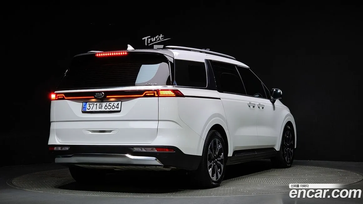 Kia Carnival 4th generation id 2034207 из Кореи 12