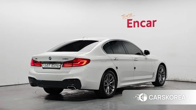 BMW 5 Series (G30) id 4620701 из Кореи 12