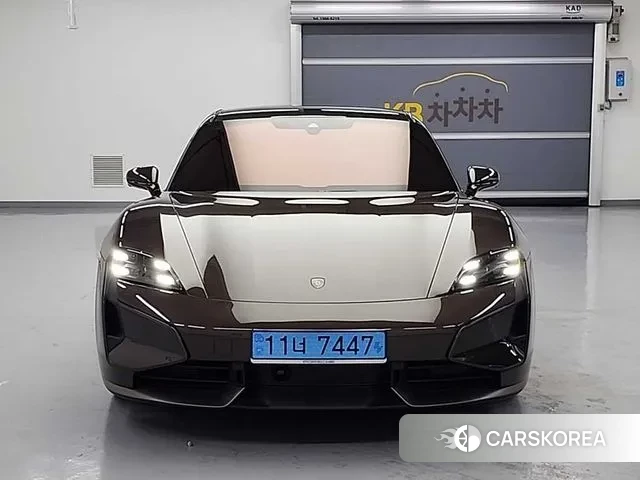 Porsche Taycan id 3763204 из Кореи 11