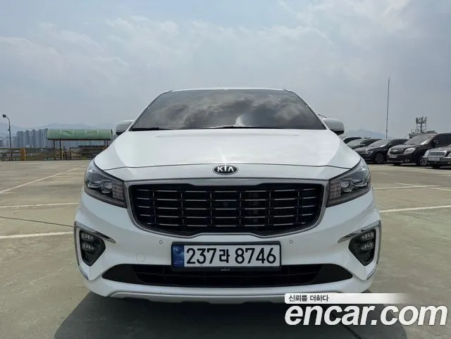 Kia The New Carnival id 2647604 из Кореи 12