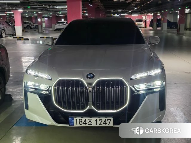 BMW 7 Series (G70) id 3798842 из Кореи 7