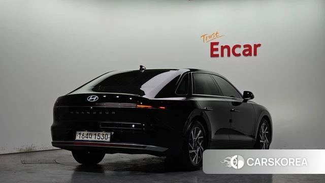 Hyundai Grandeur (GN7) id 4177785 из Кореи 12