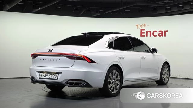 Hyundai The New Grandeur IG Hybrid id 4900092 из Кореи 12