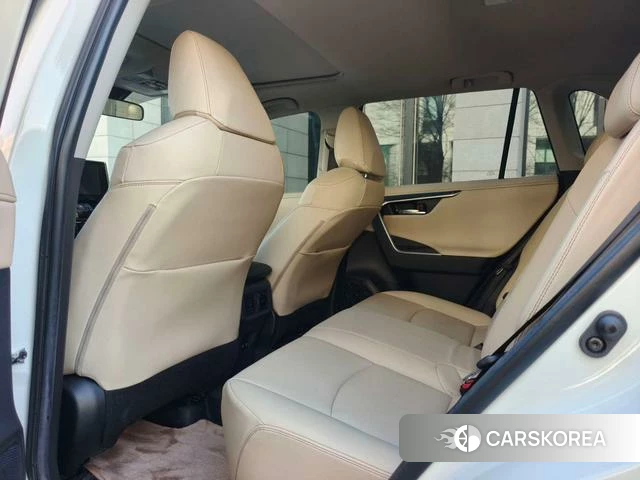 Toyota RAV4 Rongfang 2021 Белый из Китая, фото 2