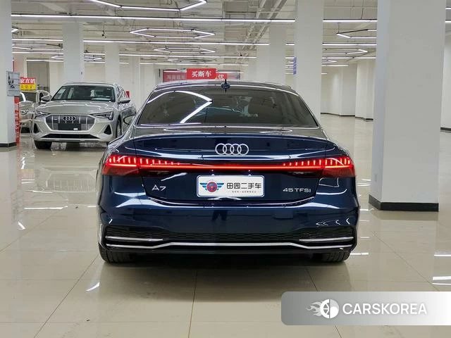 Audi A7L 2023 Синий из Китая, фото 2