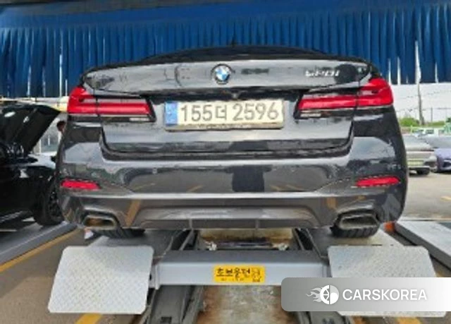 BMW 5 Series (G30) 2021 Черный из Кореи, фото 2