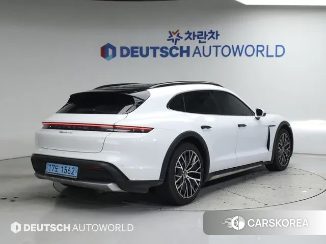 Porsche Taycan id 3523289 из Кореи 12