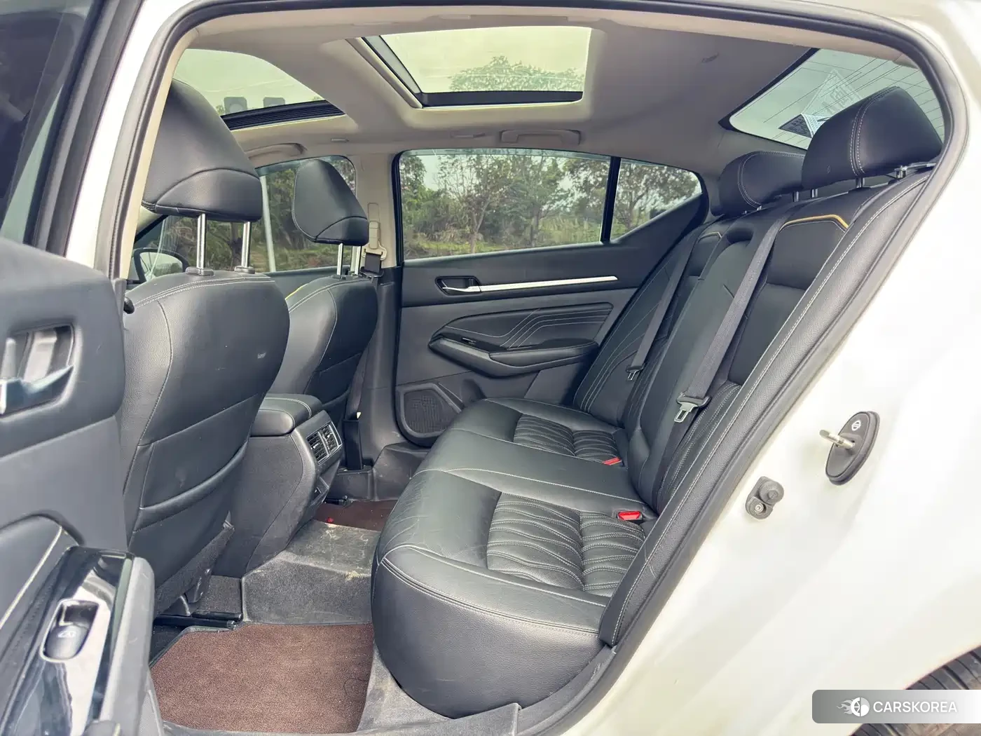 Nissan Altima id 4546340 из Китая 12