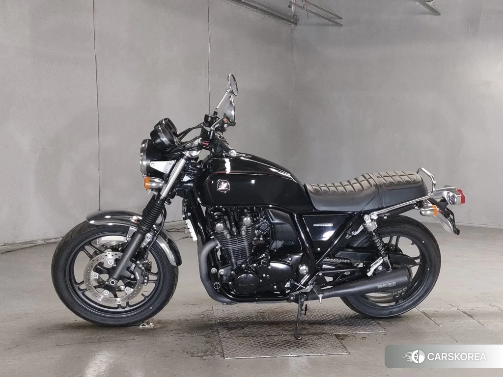 Проданный Honda CB1100 2015 из Японии, фото 2