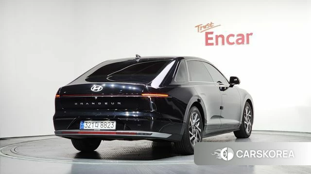 Hyundai Grandeur (GN7) id 4292726 из Кореи 12