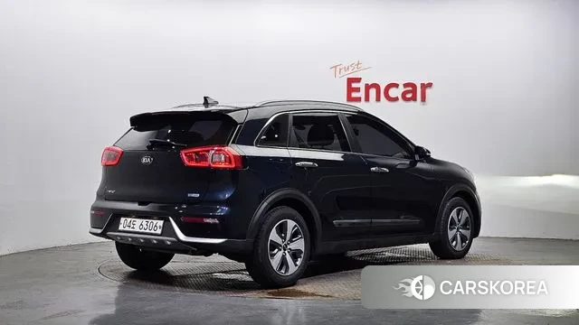 Kia Niro id 3134725 из Кореи 12