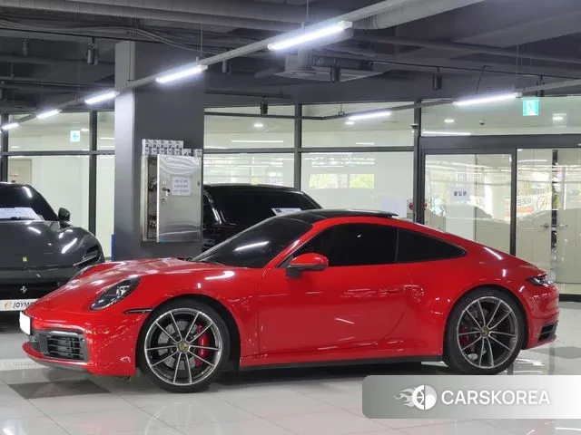 Porsche 911(992) id 3434052 из Кореи 10