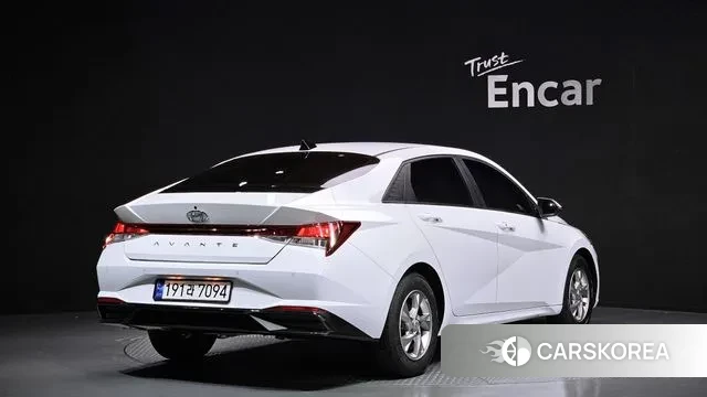 Hyundai Avante (CN7) id 3233145 из Кореи 12