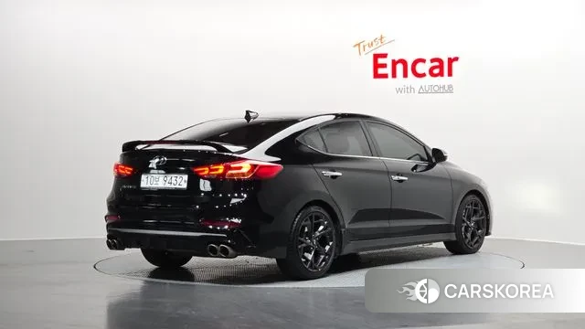 Hyundai Avante AD id 3583588 из Кореи 12