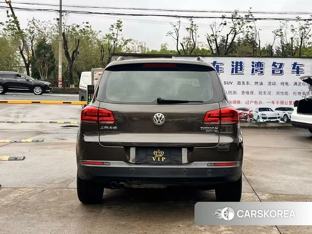Volkswagen Tiguan 2018 Коричневый из Китая, фото 2